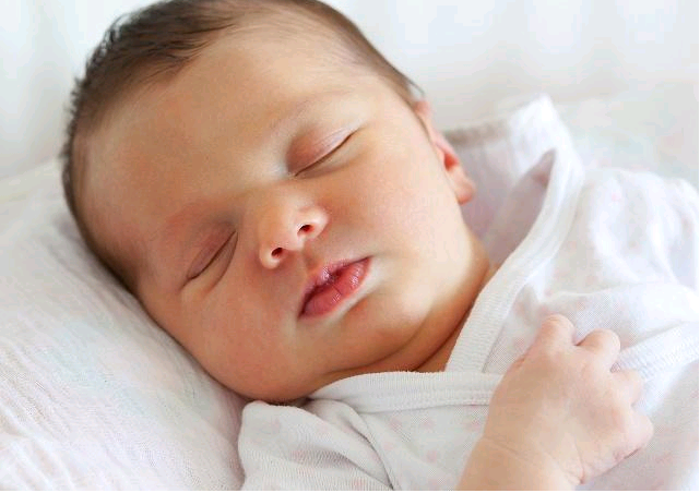 昆明代孕宝宝机构,试管婴儿有并发症如何处理_胎梦梦到鱼生男生女